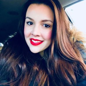 Meet your Posher, Ashlie